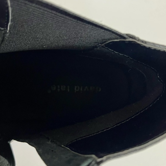 David Tate Black Suede Leather Stitch Accent Ankle Booties X-Wide Women Sz 10 WW - Picture 6 of 16